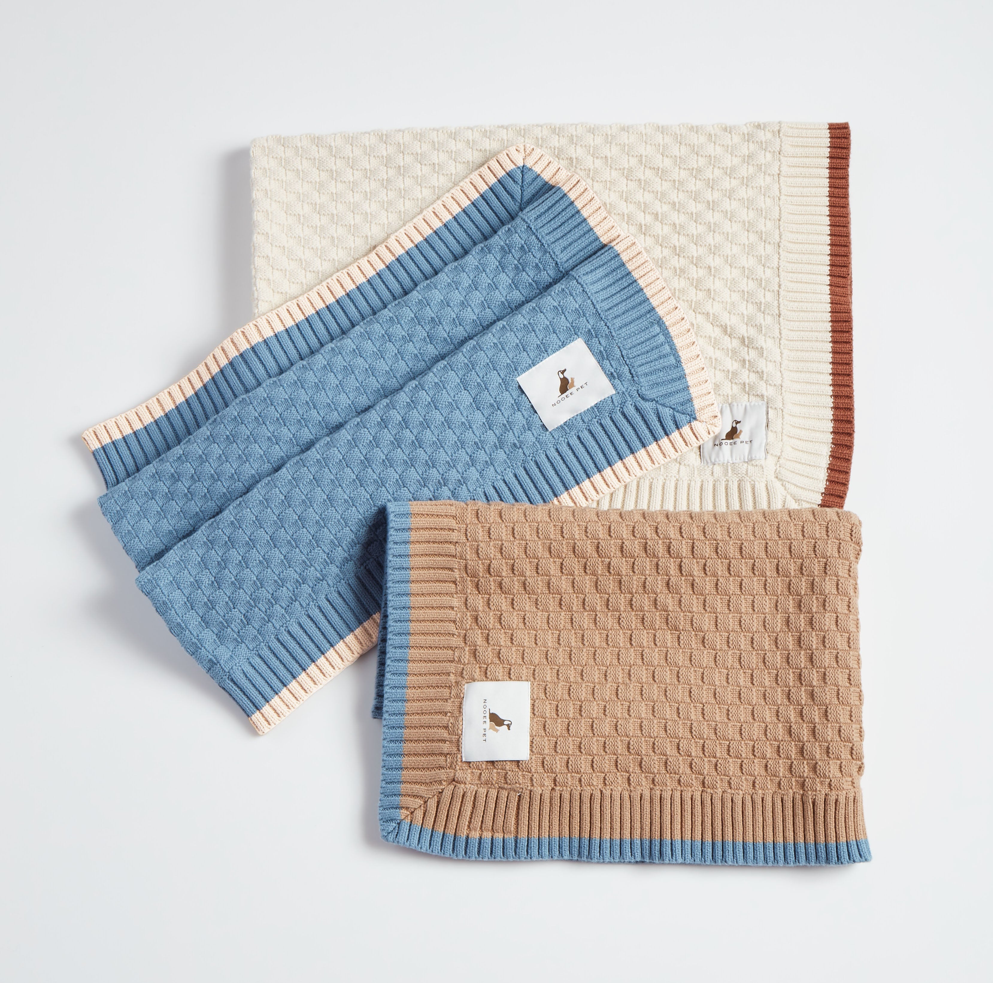 Nooee Pet Cory Organic Cotton Blanket